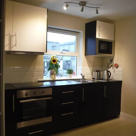 דירה Woodquay Mews *
